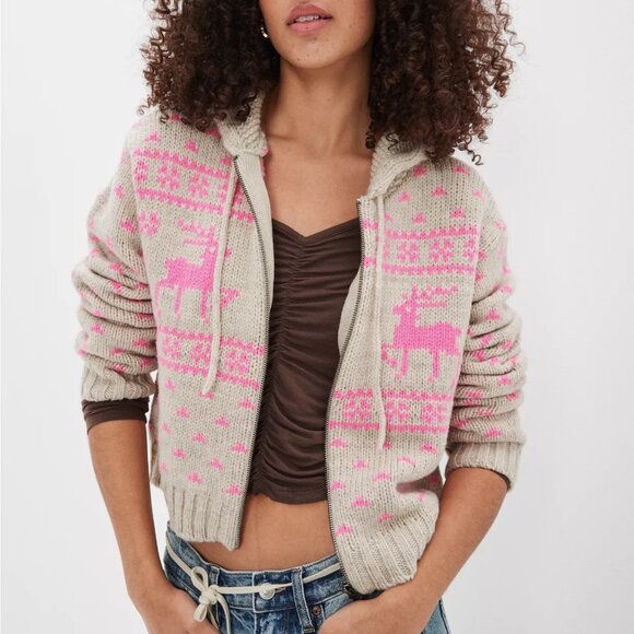 American Eagle Outfitters Sweaters - NWT American Eagle Elk Zip Up Hoodie Sweater Cropped Cardigan Size XS NEW